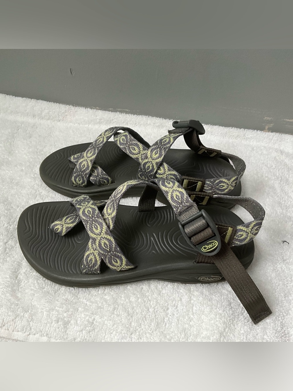 Chaco Kids Olive/Gray Patterned Strap Sandals